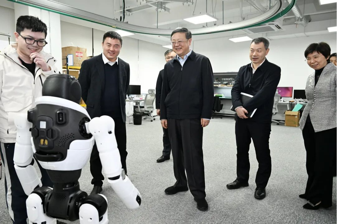 上海市委书记陈吉宁专题调研星空机器人